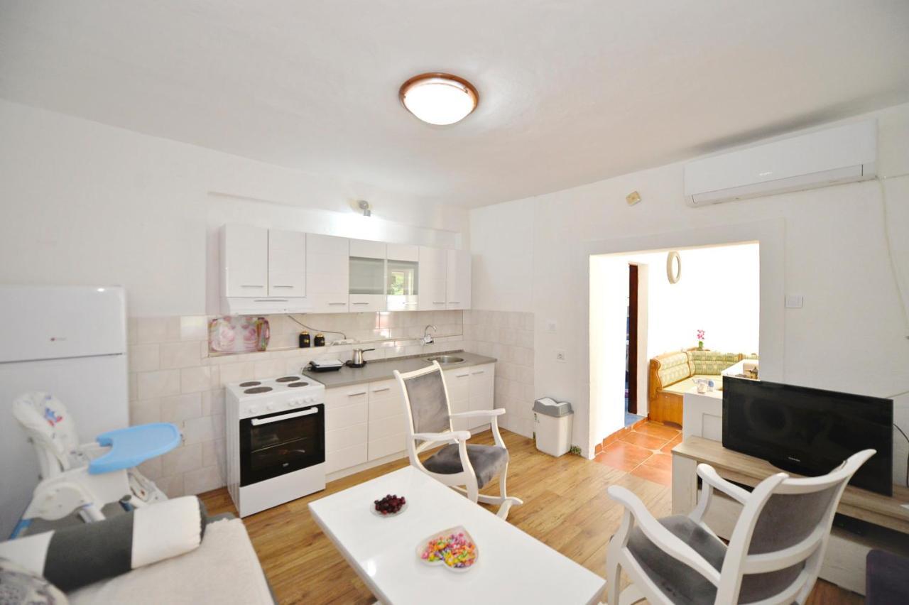 Apartman Stefan Kotor Zewnętrze zdjęcie